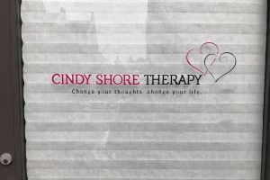 cut vinyl lettering